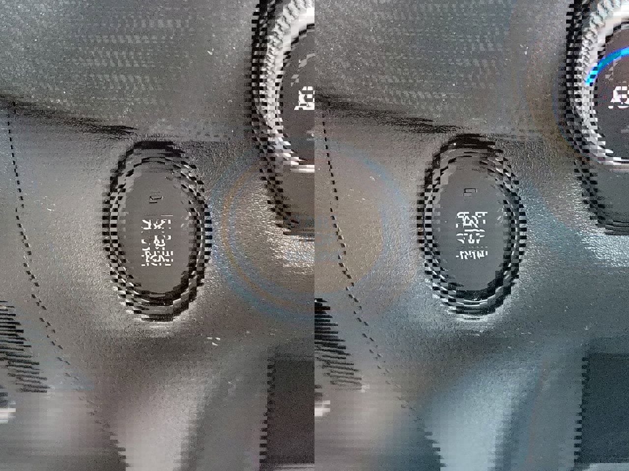 Used 2025 MAZDA CX-50 AWD 2.5 S w/ Premium Package image 29