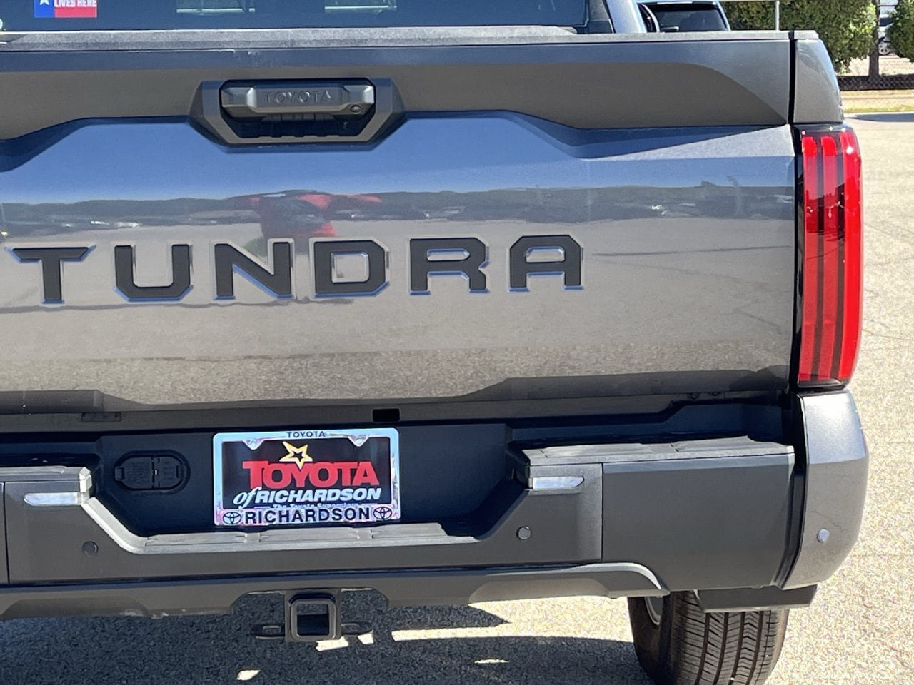 Used 2026 Toyota Tundra SR5 w/ SR5 Convenience Package AWD/4WD image 6
