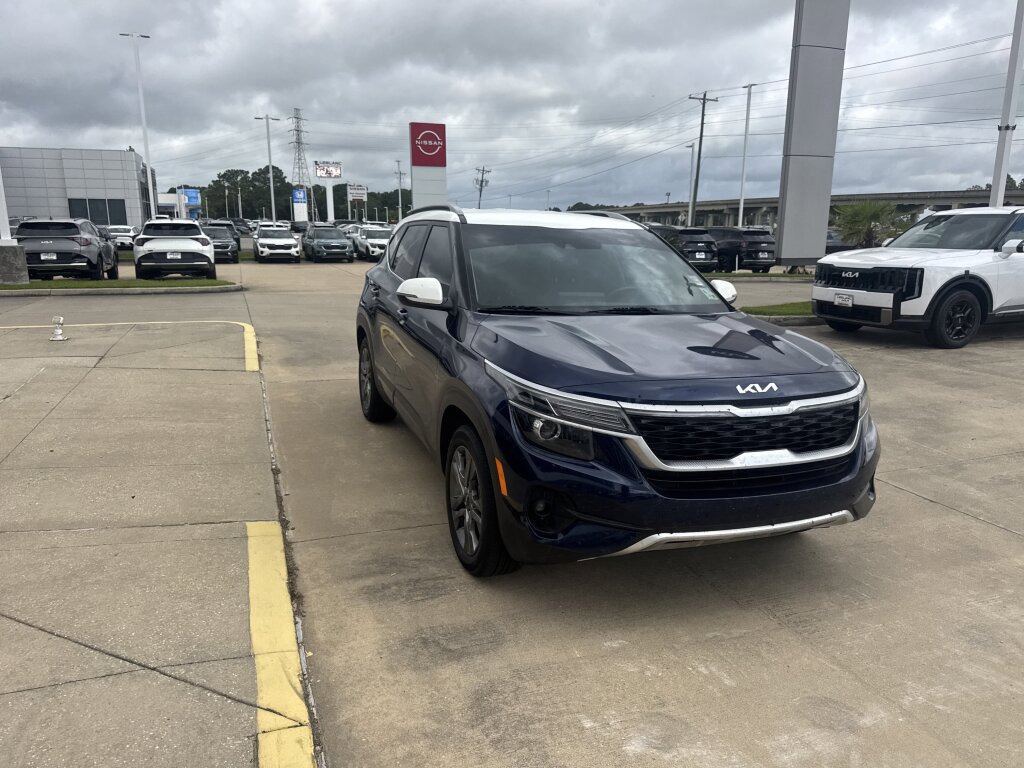 Certified 2023 Kia Seltos S FWD image 9