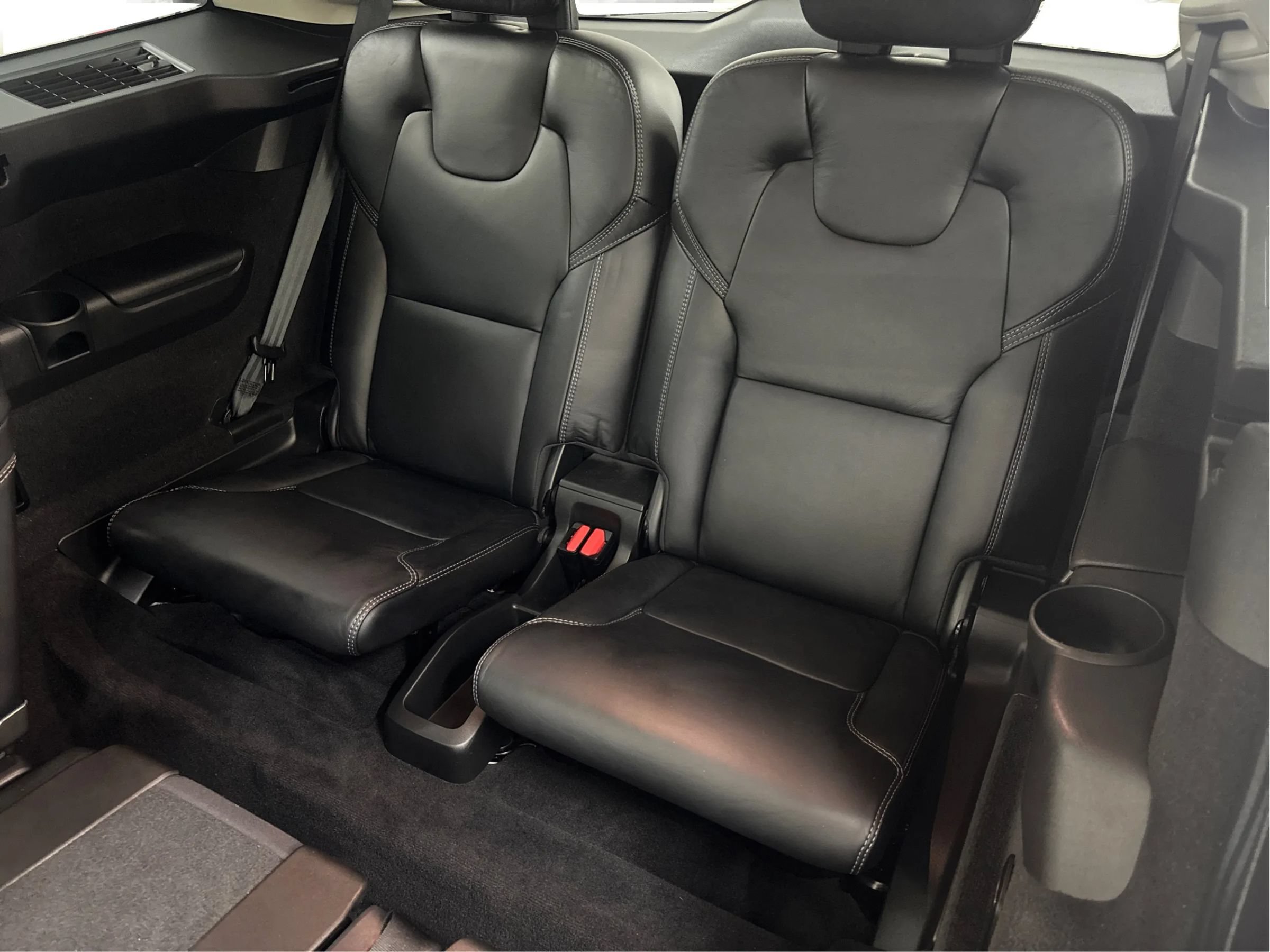Used 2022 Volvo XC90 T6 Inscription w/ Protection Package Premier AWD/4WD image 42