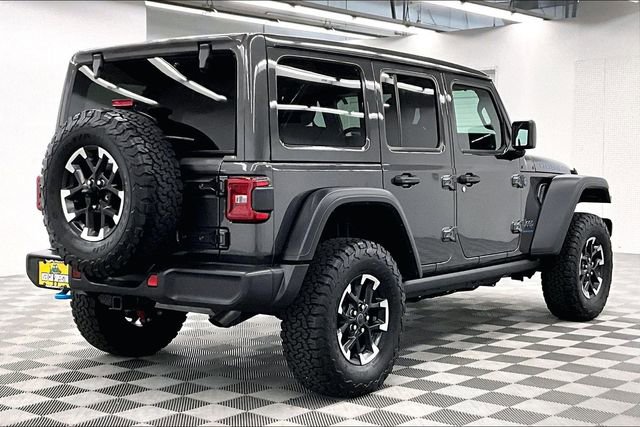 Used 2025 Jeep Wrangler Unlimited Rubicon 4xe w/ Convenience Group image 14