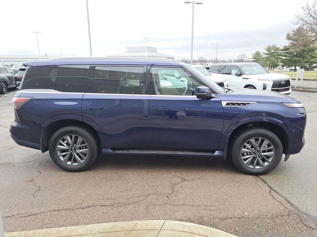Certified 2025 INFINITI QX80 Pure w/ Cargo Package image 6