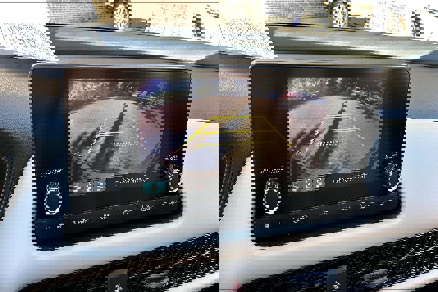 Used 2023 Honda HR-V LX image 26