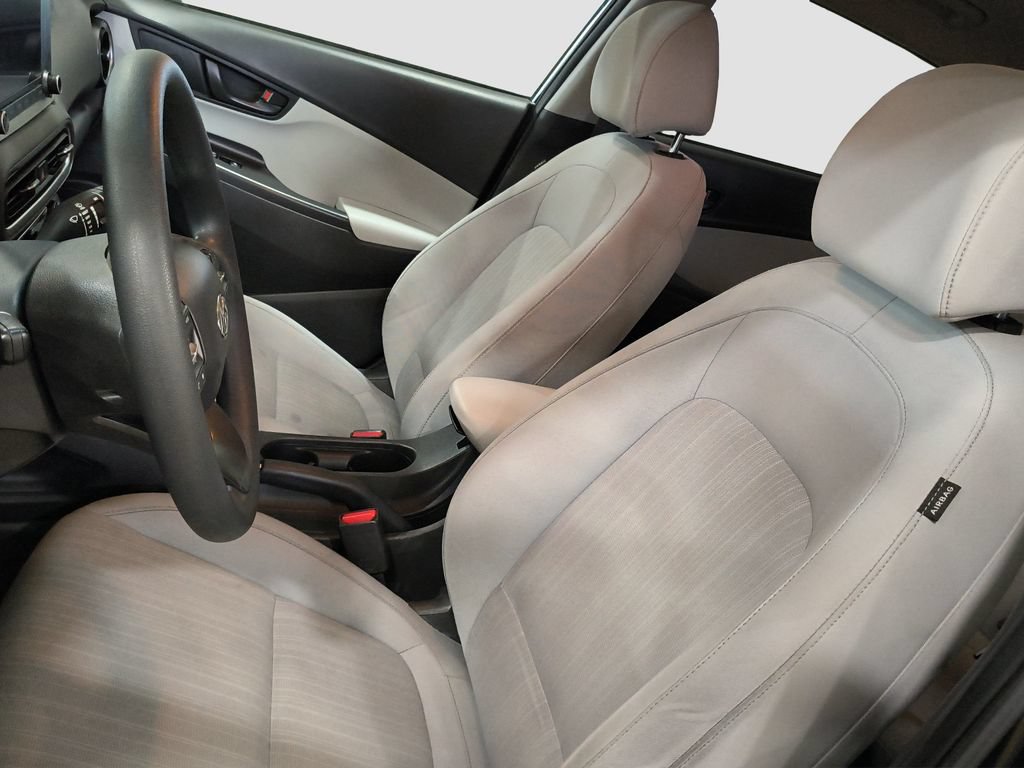 Used 2023 Hyundai Kona SEL AWD/4WD image 6