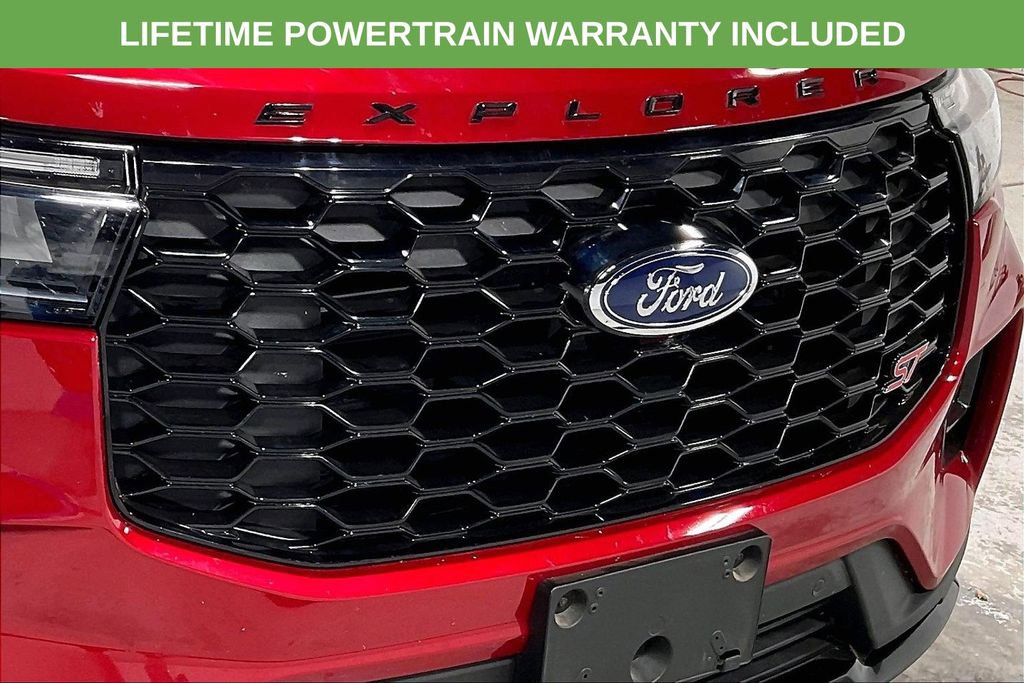 Used 2025 Ford Explorer ST AWD/4WD image 38