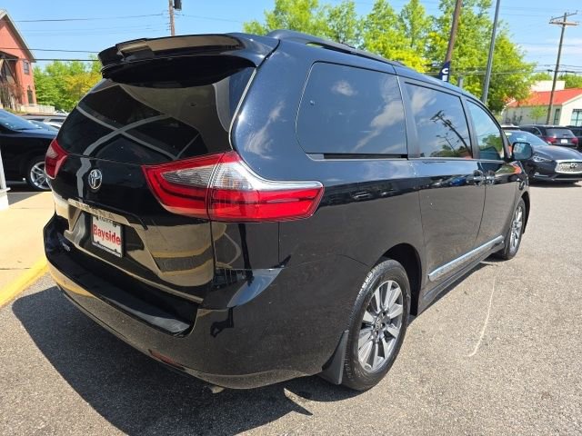 Used 2020 Toyota Sienna XLE w/ XLE Navigation Package AWD/4WD image 42