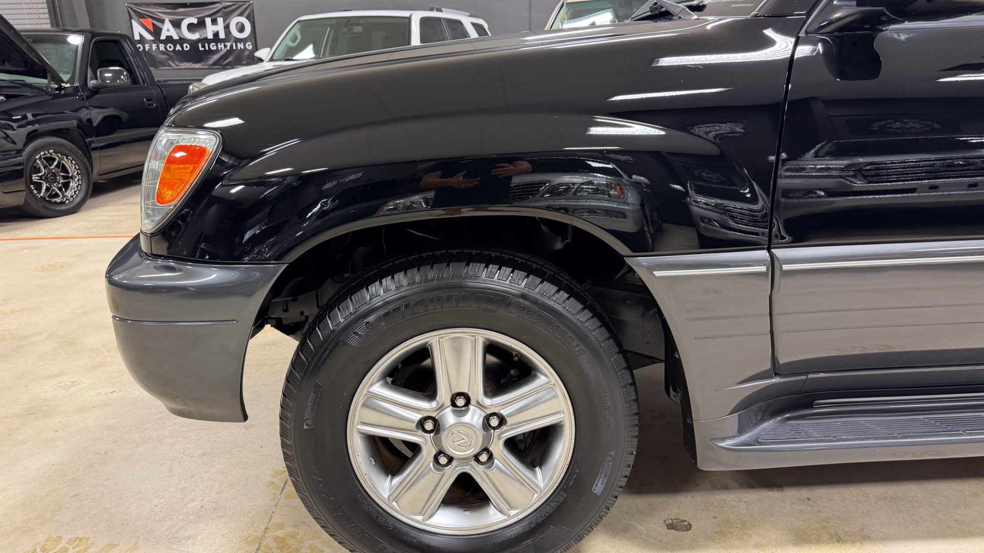 Used 2006 Lexus LX 470 4WD image 10