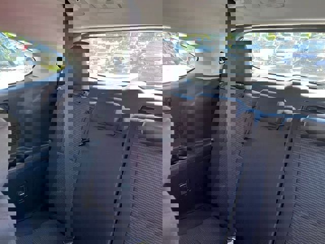 Used 2022 Toyota Highlander LE image 8