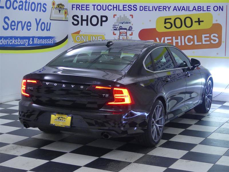 Used 2018 Volvo S90 T5 Momentum w/ Convenience Package FWD image 7