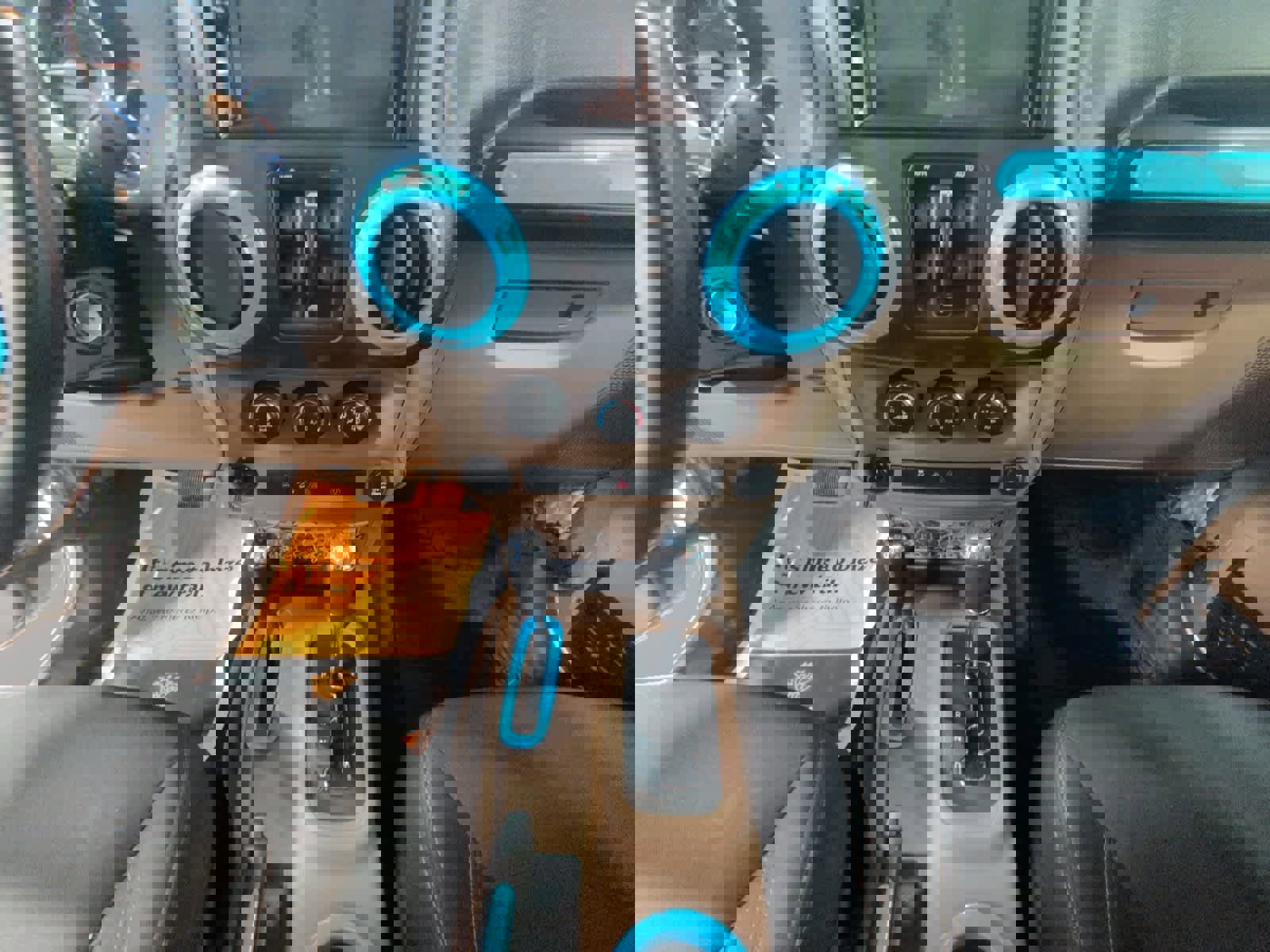 Used 2016 Jeep Wrangler Unlimited Sahara image 11