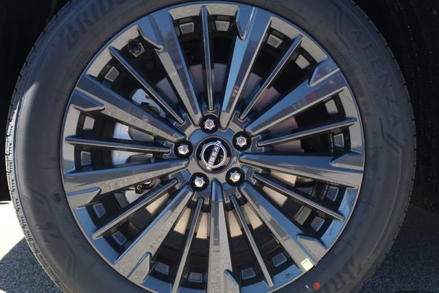 New 2026 Nissan Pathfinder SL w/ SL Premium Package AWD/4WD image 7