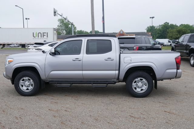 Used 2020 Toyota Tacoma SR AWD/4WD image 7