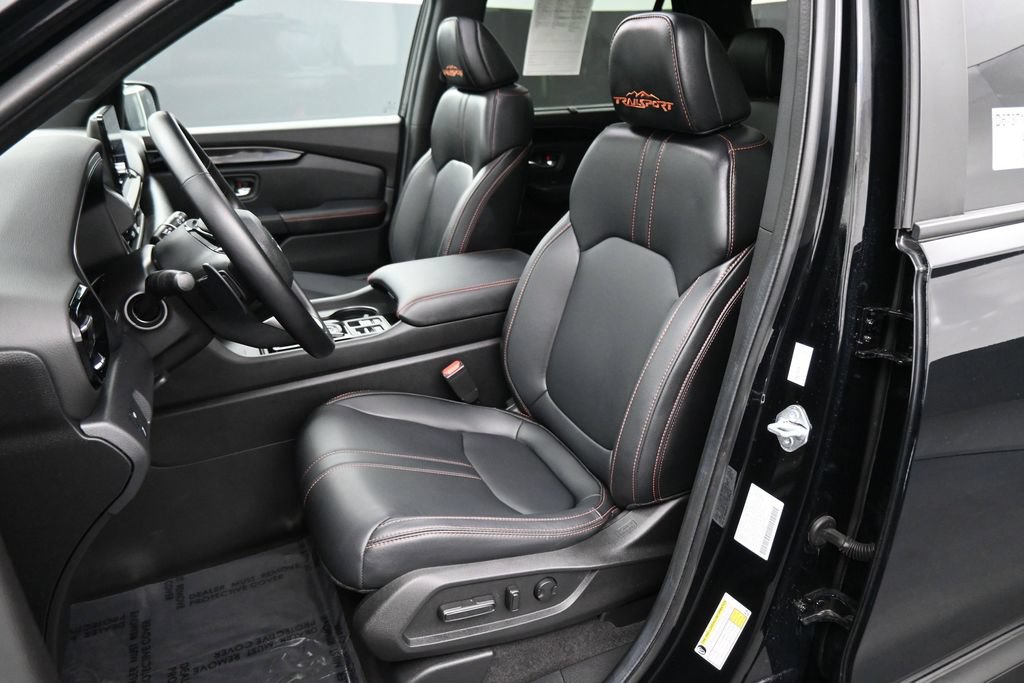 Used 2024 Honda Pilot TrailSport image 15