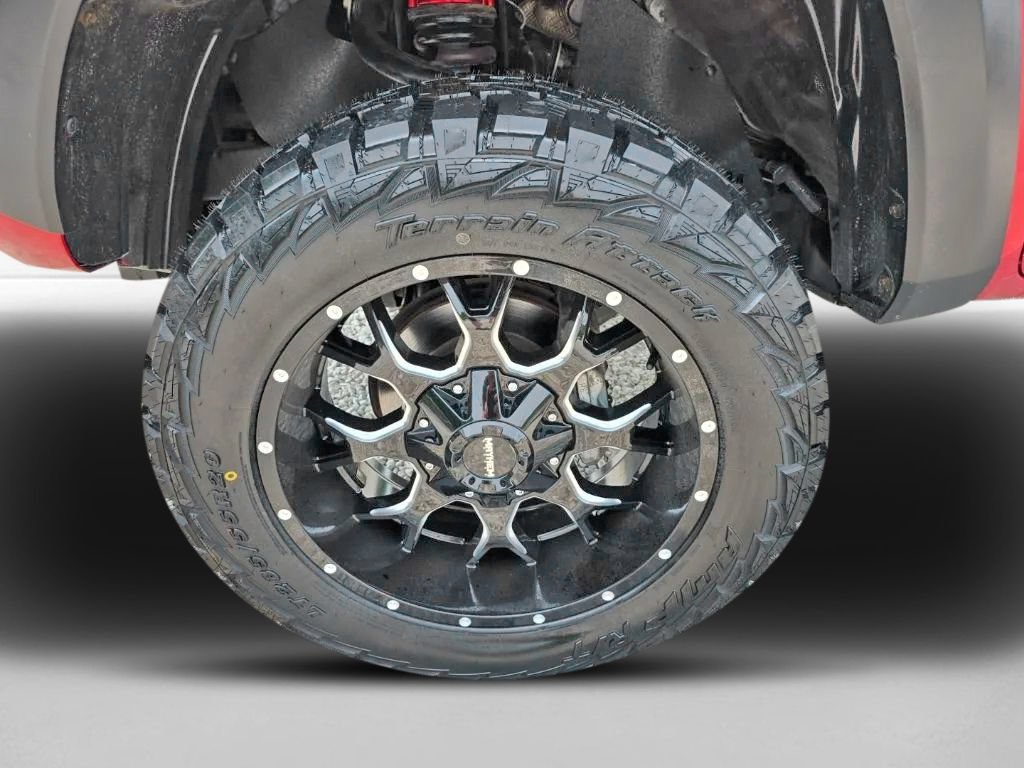 Used 2020 Toyota Tacoma TRD Off-Road AWD/4WD image 10