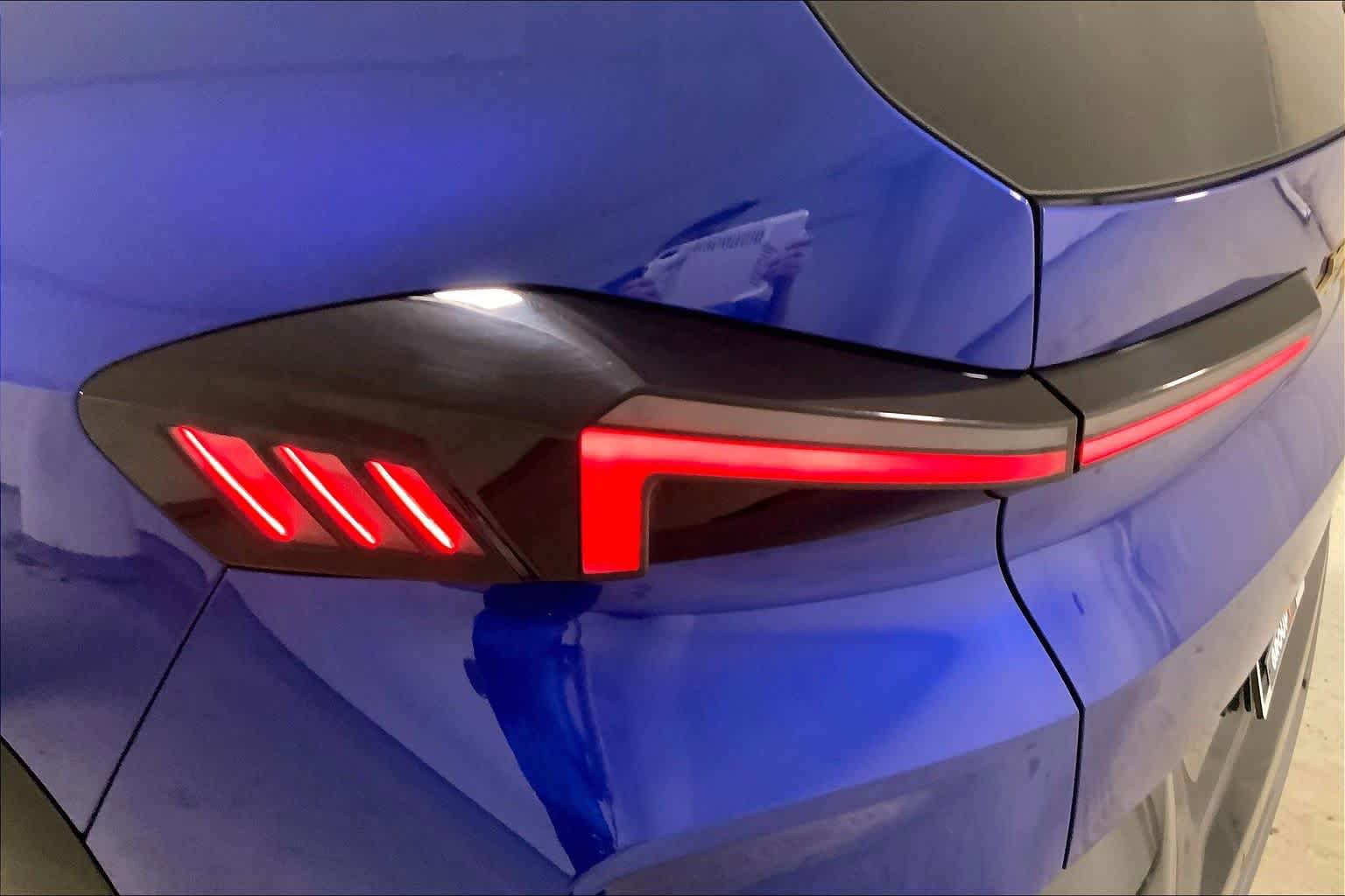 Certified 2023 BMW XM AWD/4WD image 28