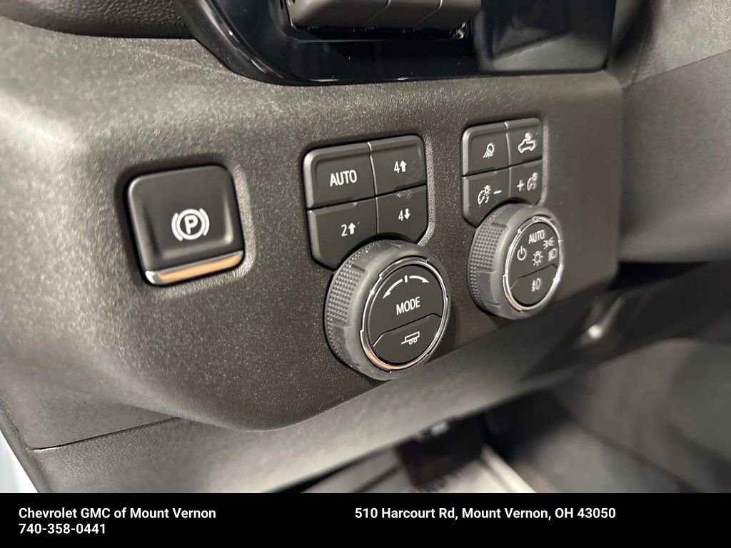 New 2026 Chevrolet Silverado 3500 High Country w/ High Country Premium Package AWD/4WD image 17