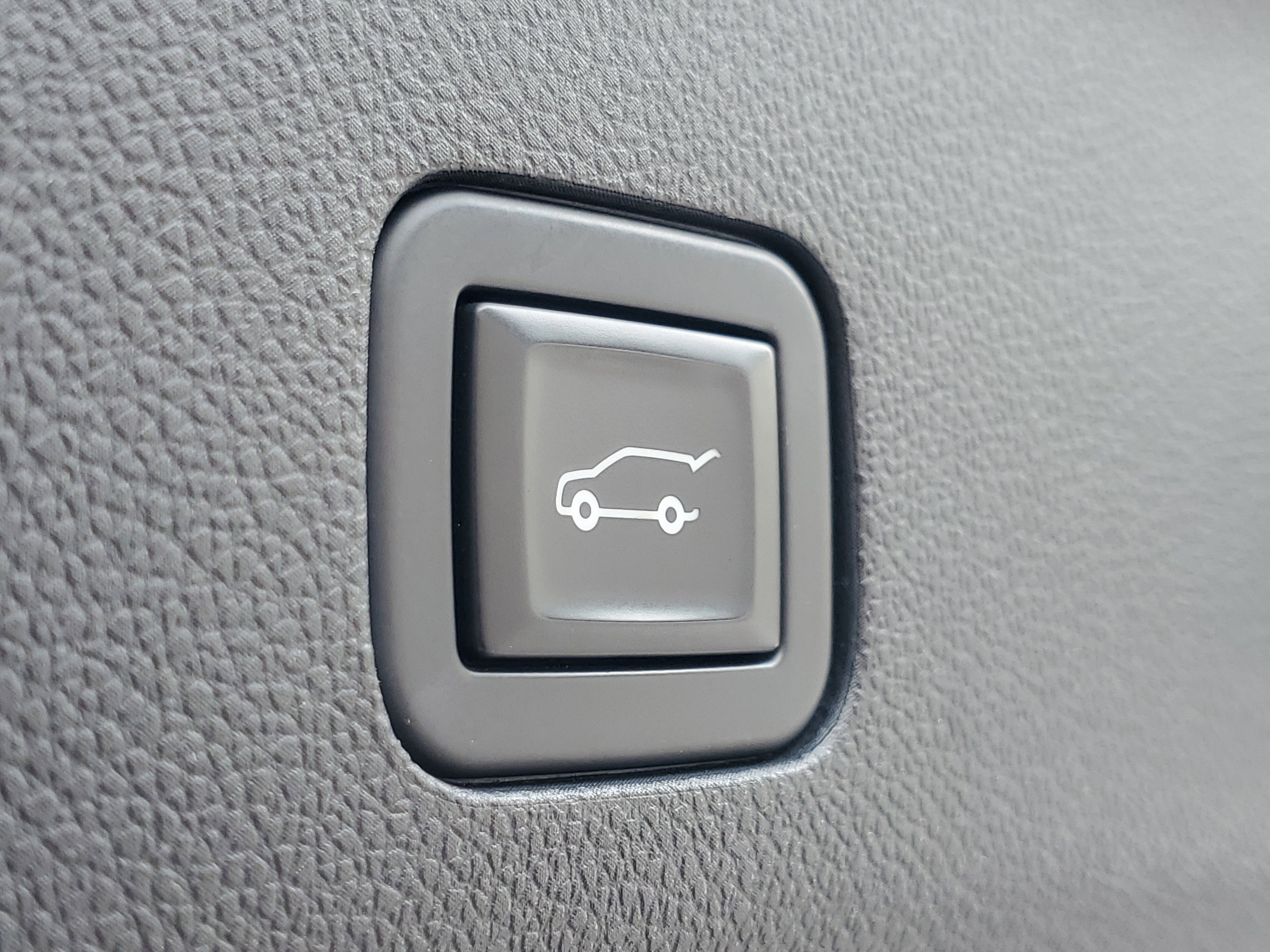 Used 2021 Chevrolet Tahoe LT image 10