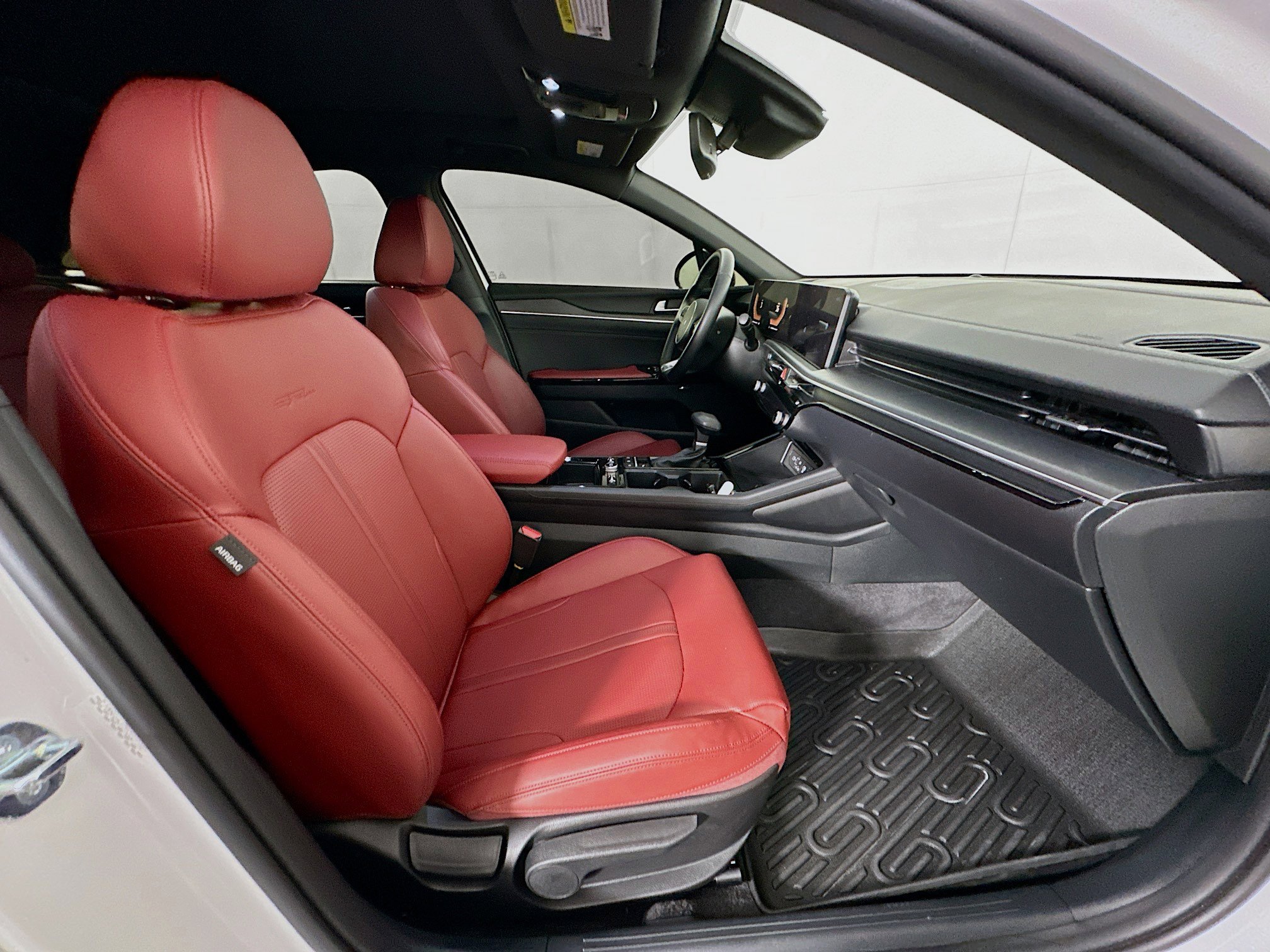 Used 2025 Kia K5 GT-Line w/ GT-Line Premium Package image 31