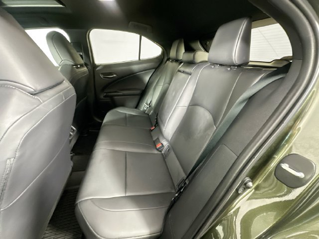 Used 2024 Lexus UX 250h AWD w/ Premium Package image 26