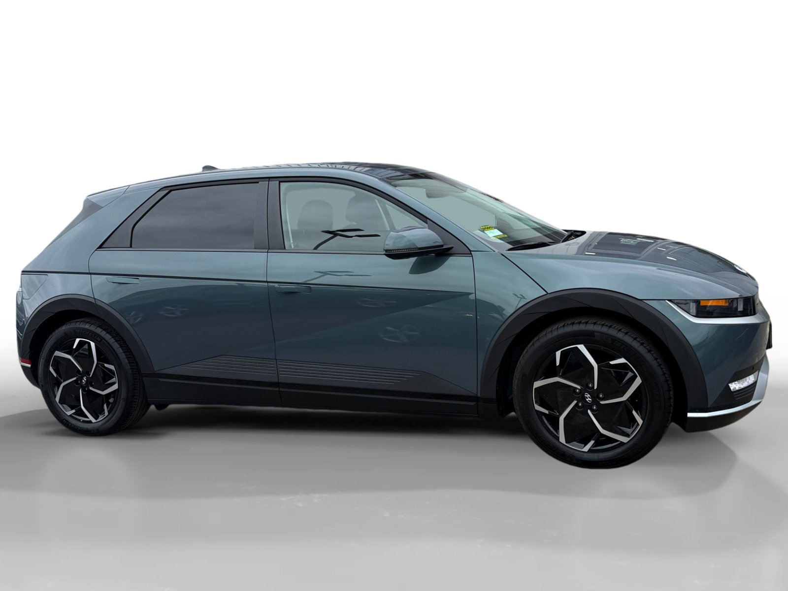 Certified 2024 Hyundai Ioniq 5 SEL RWD image 6
