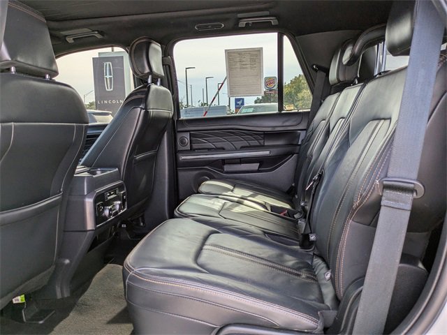 Certified 2022 Ford Expedition Platinum image 13