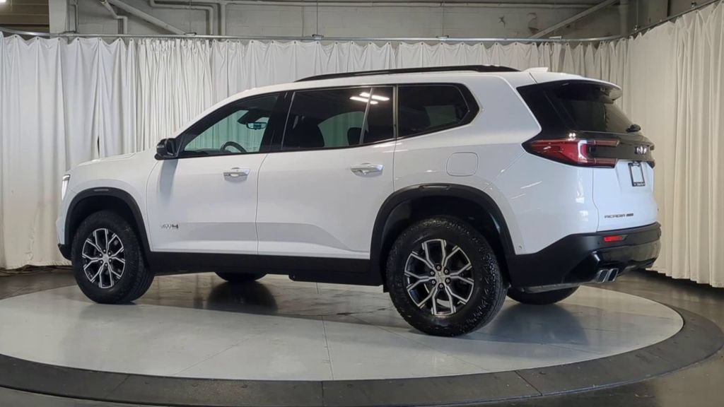 Used 2024 GMC Acadia AT4 w/ Super Cruise Package AWD/4WD image 6