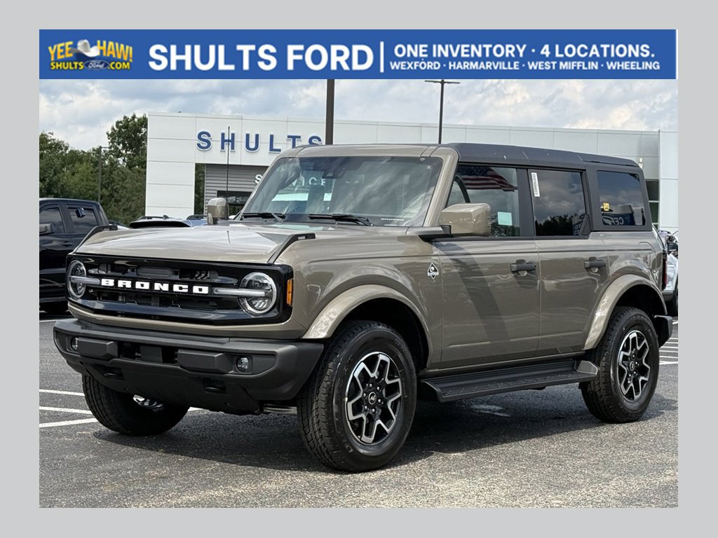 New 2026 Ford Bronco Outer Banks AWD/4WD image 1