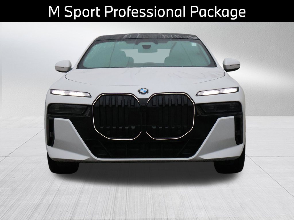 New 2026 BMW 740i xDrive w/ Executive Package AWD/4WD image 8