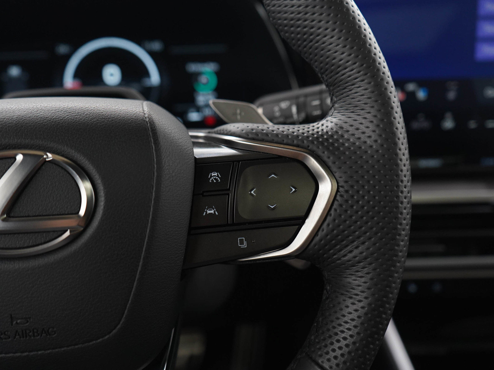 Used 2025 Lexus TX 500h AWD image 26