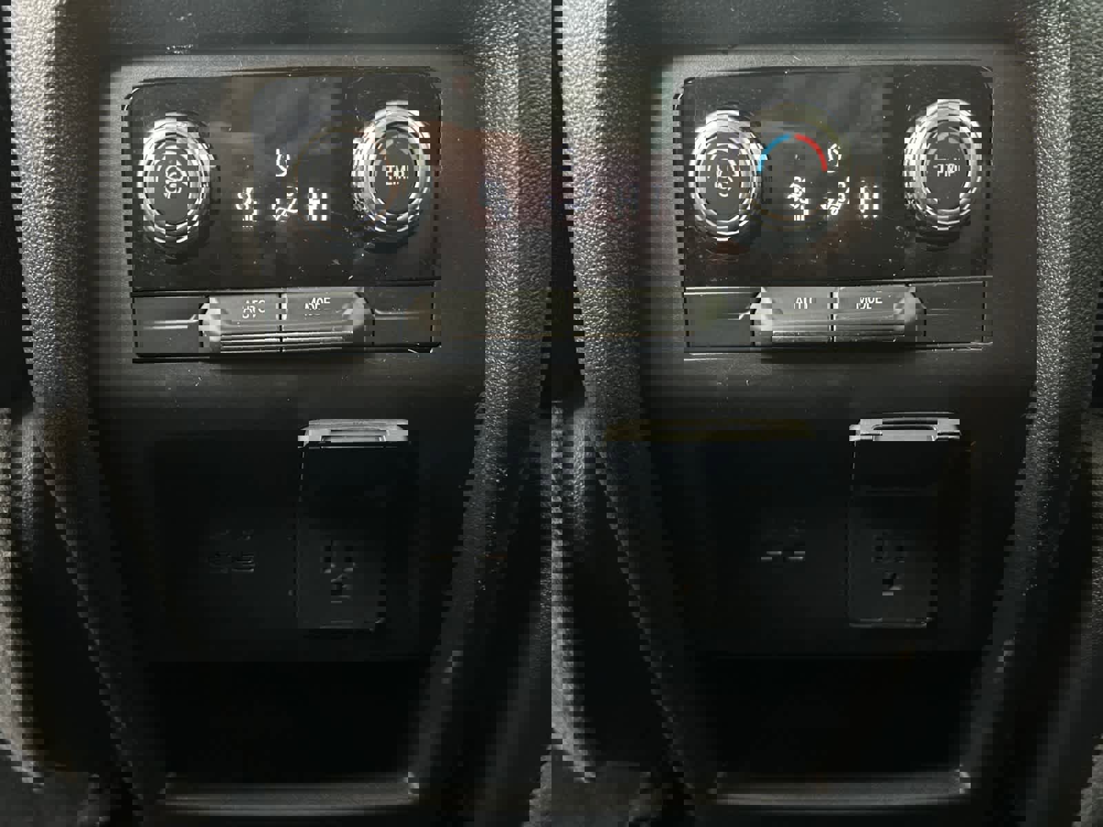 Used 2025 GMC Acadia Elevation image 25