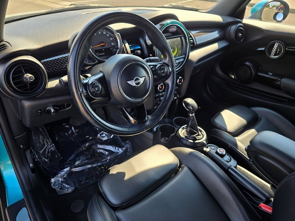 Used 2017 MINI Cooper S FWD image 9