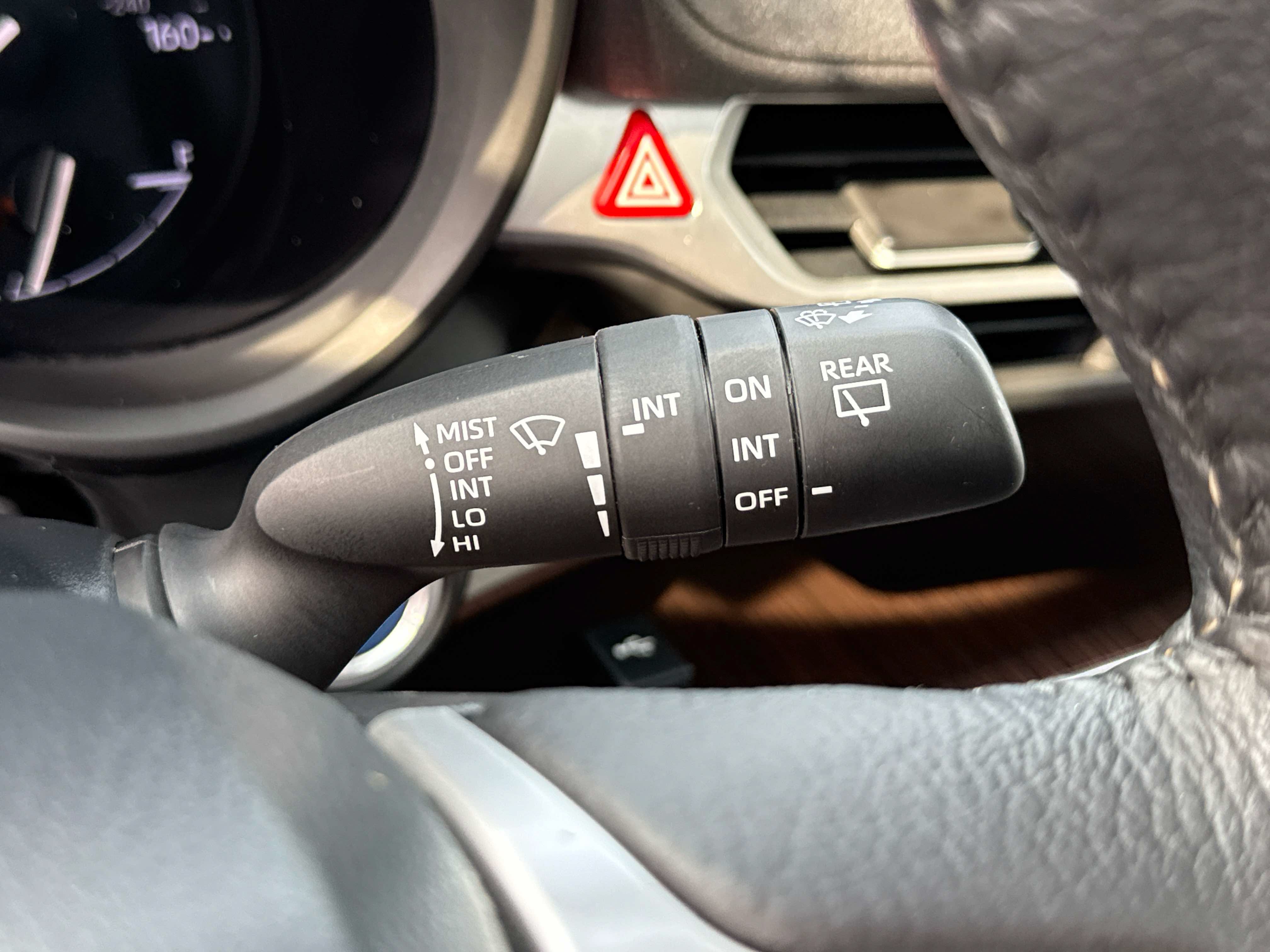 Used 2021 Toyota Sienna XLE FWD image 17
