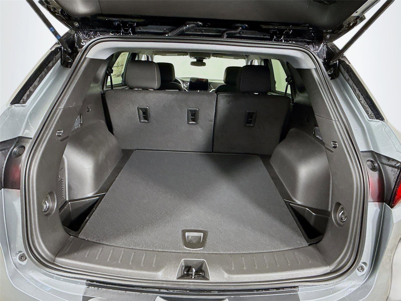 New 2026 Chevrolet Blazer LT image 18