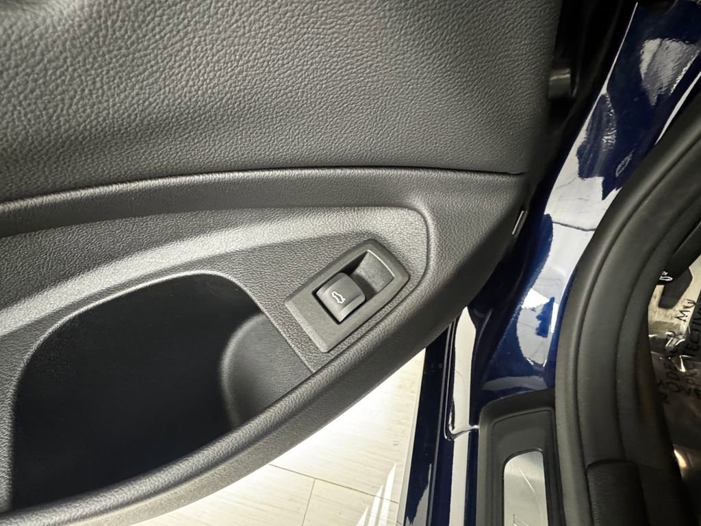 Used 2023 BMW 430i xDrive Coupe w/ M Sport Package image 29