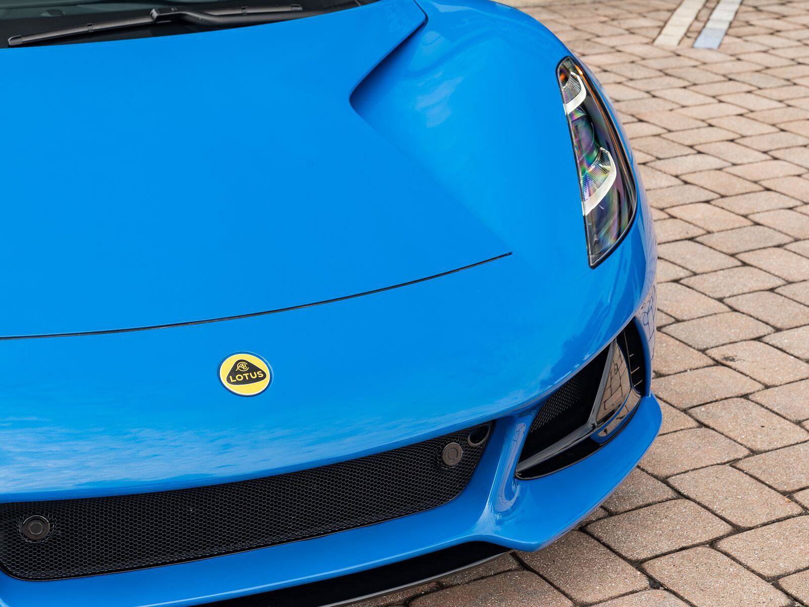 Used 2025 Lotus Emira RWD image 20