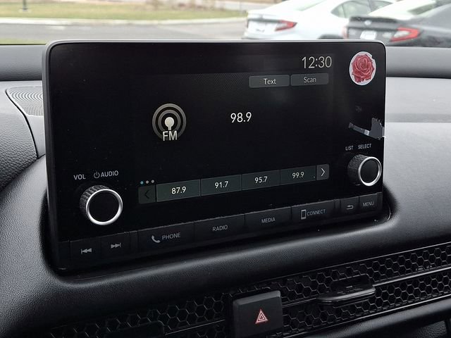 Used 2023 Honda HR-V LX image 17