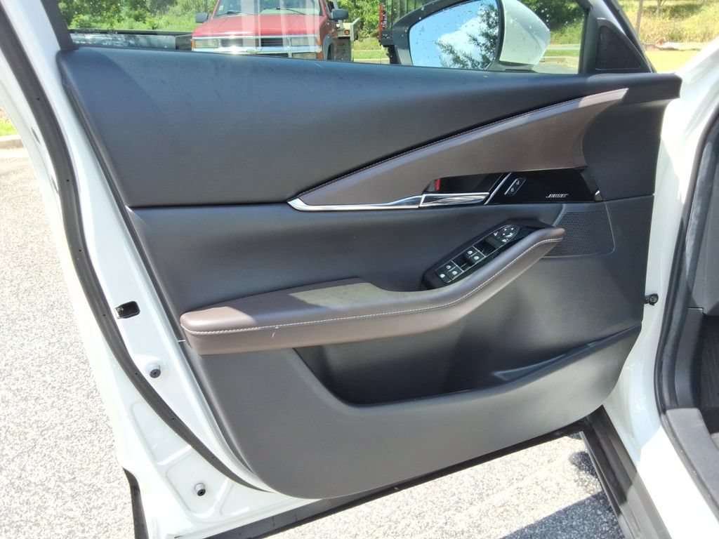 Used 2021 MAZDA CX-30 AWD 2.5 S w/ Premium Package image 21