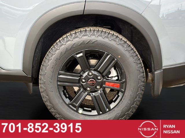 New 2026 Nissan Rogue SV w/ Rock Creek Premium Package AWD/4WD image 32