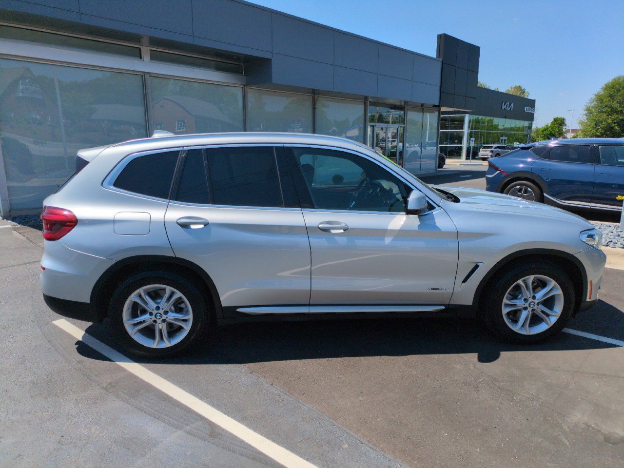 Used 2018 BMW X3 xDrive30i w/ Convenience Package image 8
