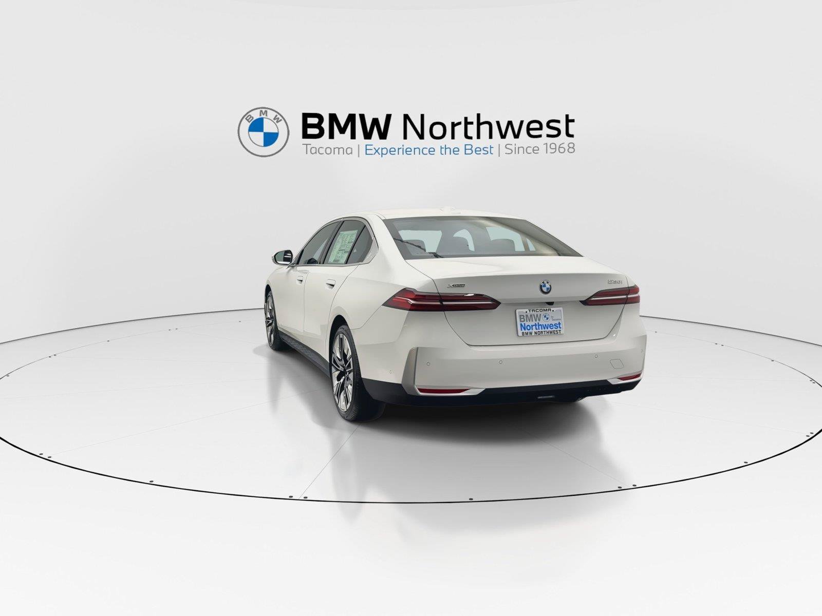 New 2027 BMW 530i xDrive w/ Premium Package AWD/4WD image 13