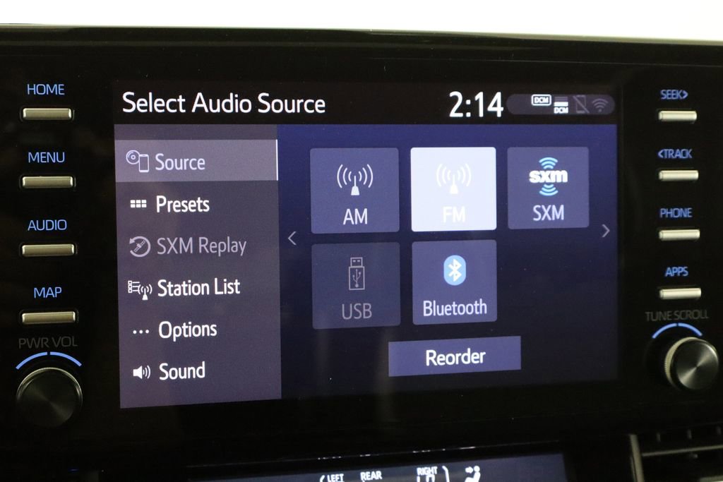 Used 2024 Toyota Sienna XLE image 35