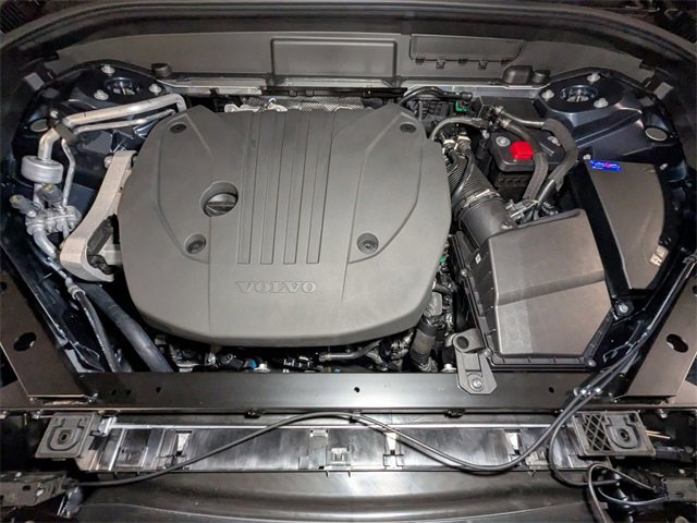 New 2026 Volvo XC60 B5 Plus w/ Protection Package Premier image 11