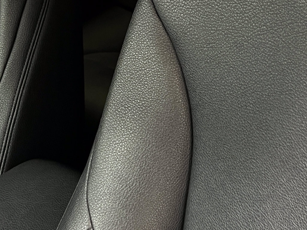 Used 2018 BMW 330e RWD image 17
