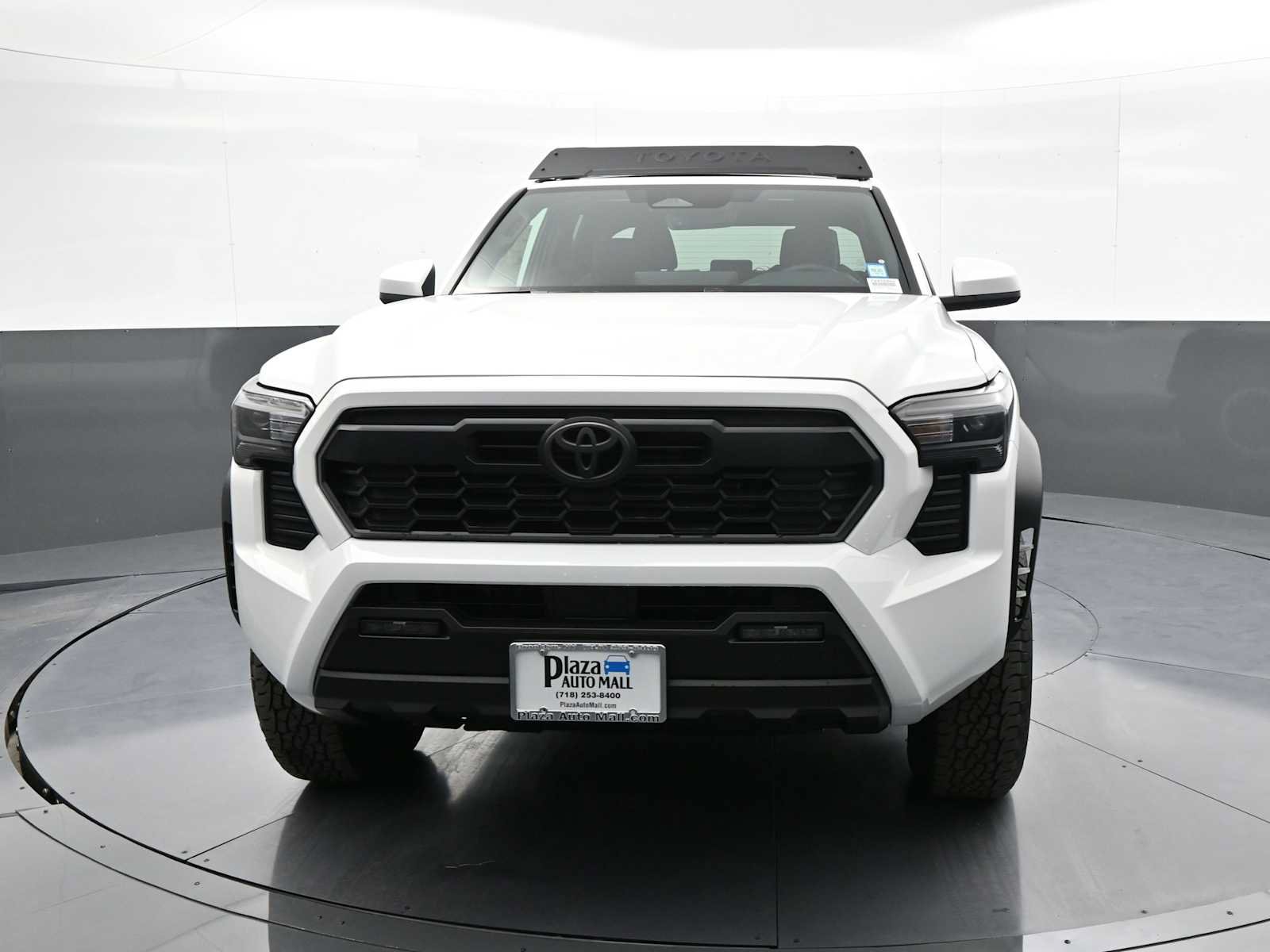 New 2024 Toyota Tacoma TRD Off-Road AWD/4WD image 2