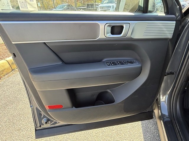 New 2026 Hyundai Santa Fe SE image 10