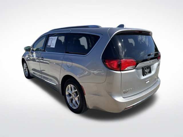 Used 2020 Chrysler Pacifica Limited FWD image 7