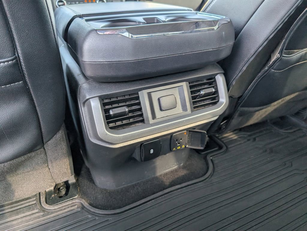 Used 2022 Ford F150 Lariat image 29