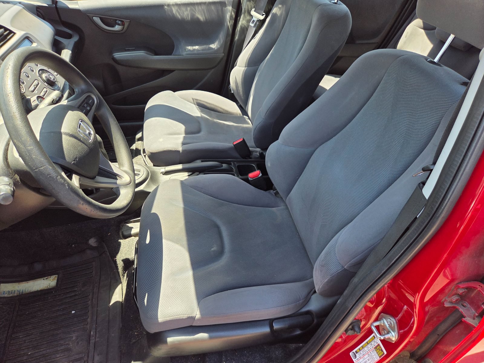 Used 2011 Honda Fit image 6