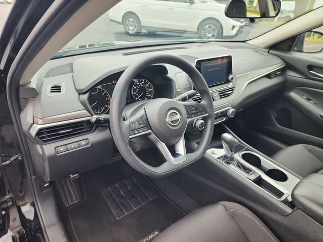 Used 2024 Nissan Altima 2.5 SV FWD image 10