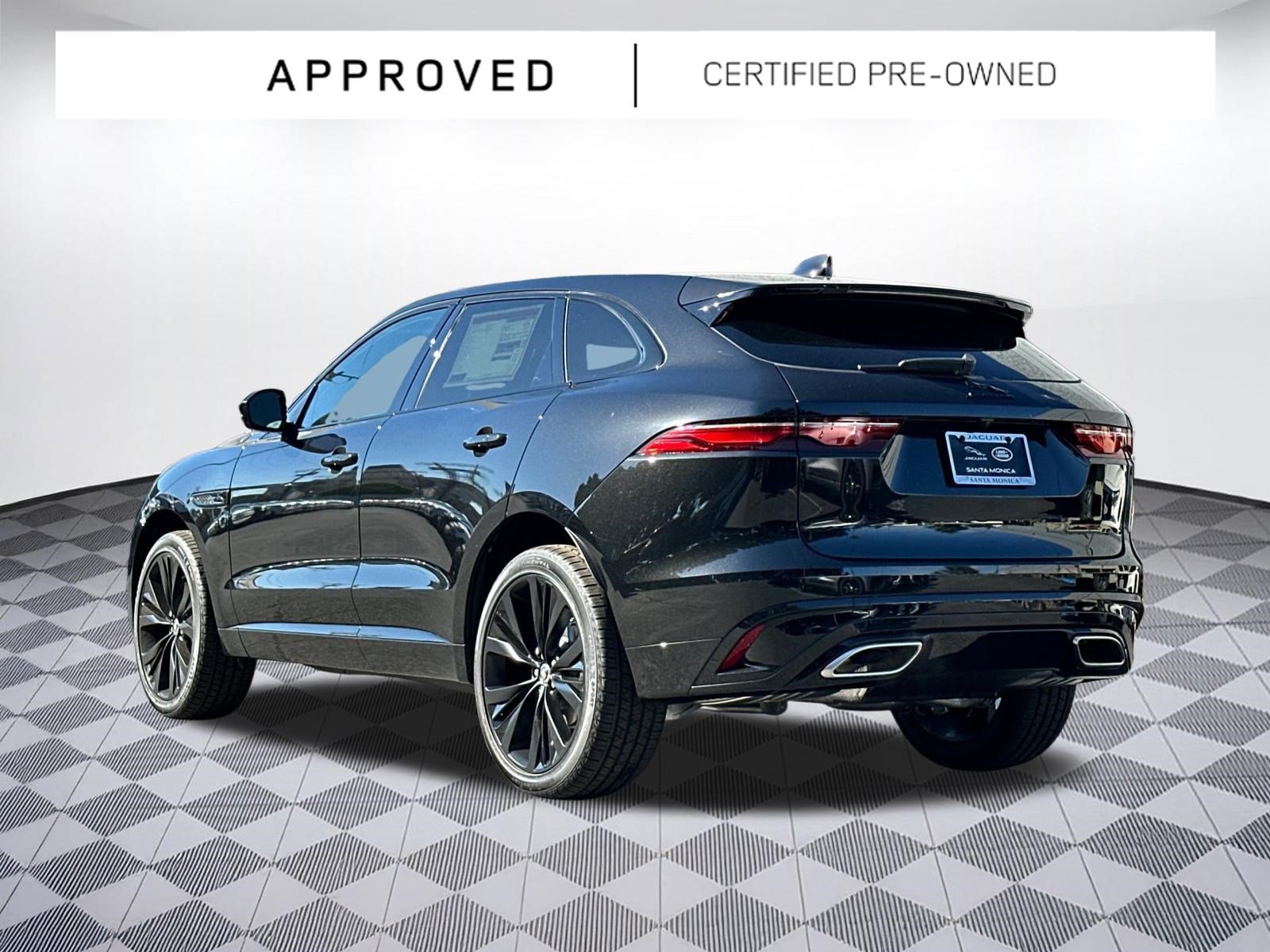 Used 2025 Jaguar F-PACE R-Dynamic S AWD/4WD image 3